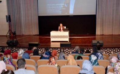 Tarihçi-Yazar Armağan Açıklaması 'Ayasofya'yı Önce Kalbimizde Cami Olarak Açmamız Lazım'