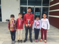 ATATÜRK İLKOKULU - Hisarcık Atatürk  İlkokulunun Satranç Başarısı