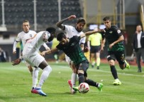 AKHİSAR BELEDİYESPOR - İlk Yarıda Tek Gol Var