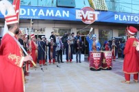 ADIYAMAN ADLİYESİ - Adıyaman'da Coşkulu 'Evet Kafe'nin Açılışı