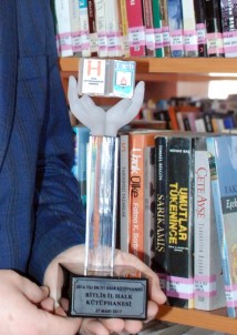 Bitlis'in Genç Ve Başarılı Kütüphanecisi