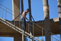 İNTIHAR - İntihara Kalkışan Genci Belediye Başkan Yardımcısı İkna Etti