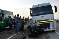 KALORIFER YAKıTı - Manisa'da Traktör İle Tanker Çarpıştı Açıklaması 1 Ölü