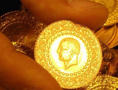 Altın uçuşa geçti