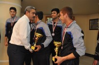 HALUK ALICIK - Başarılarını Başkan Alıcık İle Paylaştılar