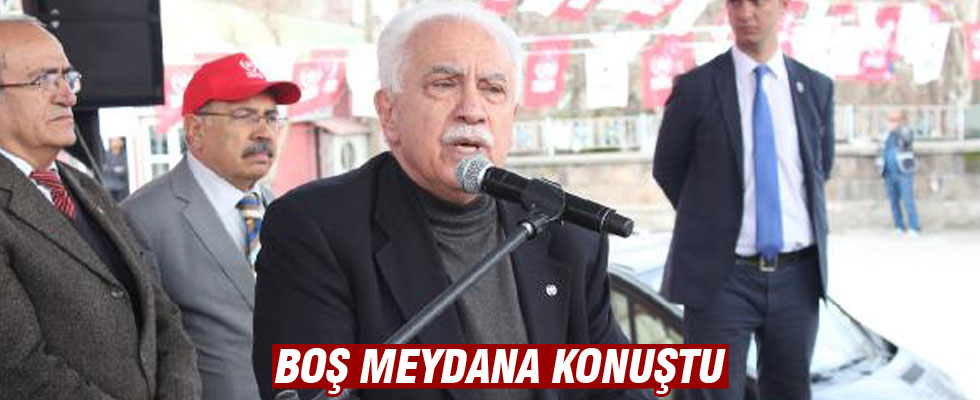 Doğu Perinçek boş meydana konuştu