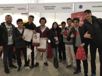 ŞAKIR YÜCEL KARAMAN - İstanbul Rumeli Üniversitesi, Gençlerle Bir Araya Geldi