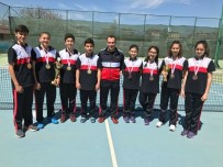 EMRE BAYRAM - Özel SANKO Okulları Yıldız Erkekler Kort Tenisi Takımı İl Birincisi