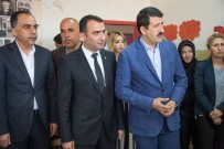 MUZAFFER ÇAKMAKLı - Sanat Gecesinin Geliriyle Bir Çift Mutluluk