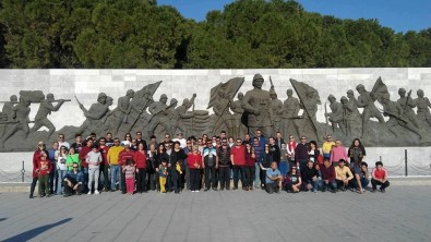 Vosvos Severler Çanakkale Şehitlerini Unutmadı