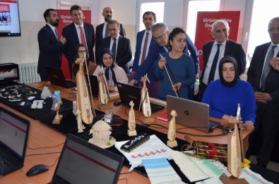 'Girişimcilikte Önce Kadın' Yarışmasının Startı Trabzon'dan Verildi