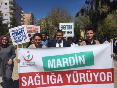 Mardin'de Sağlıklı Yaşam Yürüyüşü Yapıldı