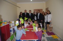 ERKAN KARAHAN - Öğrencilere Diş Fırçası Ve Macunu Dağıtıldı