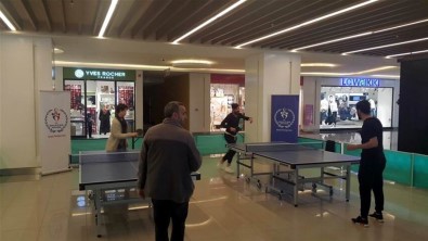 Erzincan'da Dünya Masa Tenisi Günü Etkinliği