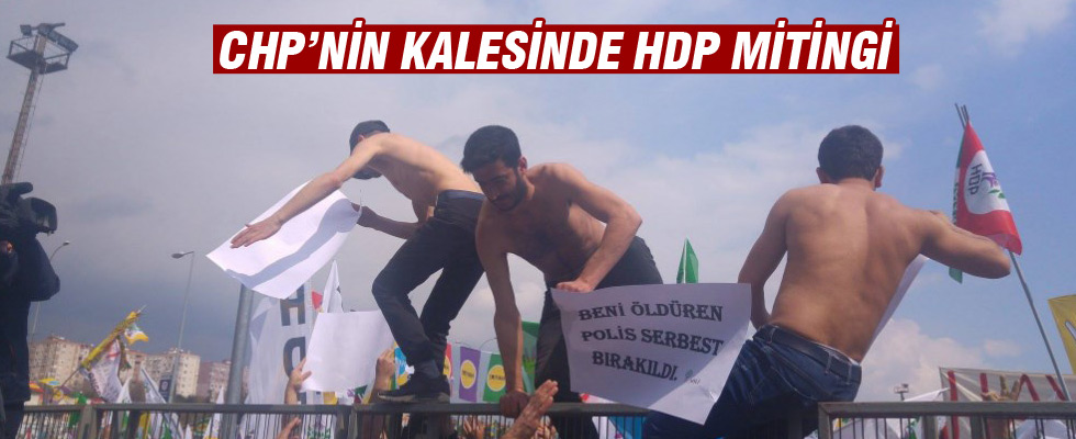 HDP, Kadıköy'de 'hayır' mitingi yaptı