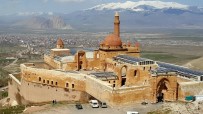 İSHAK PAŞA SARAYı - İshakpaşa Sarayı Ziyaretçilerini Bekliyor