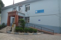 BEBEK ARABASI - Okulun Engelli Rampası Ve İkinci Giriş Kapısı Belediyeden