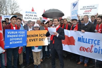 TÜGVA Niğde Temsilciliği'nden 'Türkiye İçin Evet' Yürüyüşü