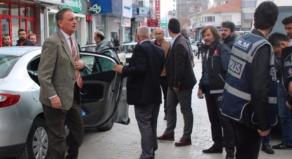 CHP'li Hüsnü Bozkurt'a Konya'da büyük şok