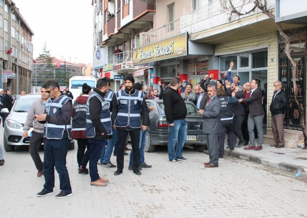 CHP'li Hüsnü Bozkurt'a Konya'da büyük şok