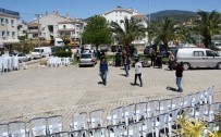SÜNNET DÜĞÜNÜ - Marmaris'te Acil Servis Önünde Sünnet Düğünü
