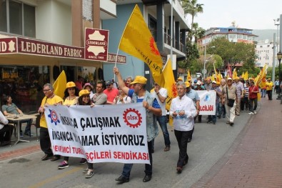 Alanya'da 1 Mayıs İşçi Bayramı Kutlaması