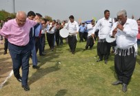 DEVRAN KUTLUGÜN - Mersin'de Belediye İşçileri 1 Mayıs'ı Piknik Havasında Kutladı