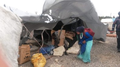 AFAD'dan Fırtınadan Etkilenen Mevsimlik İşçilere Yardım