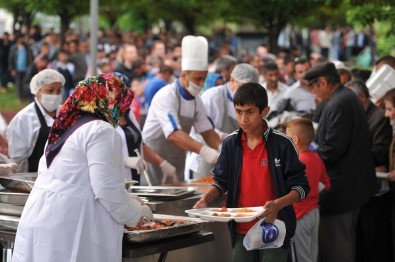 Büyükşehir, Ramazanda Her Gün 12 Bin Kişiye İftar Verecek