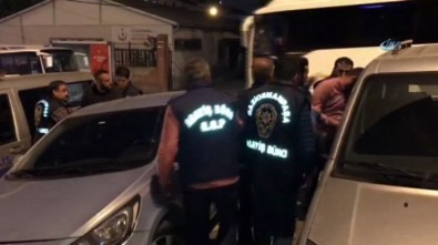 Gaziosmanpaşa'da Polis Operasyonu Açıklaması 3 Gözaltı