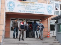 KADIN POLİS - Telefon Dolandırıcıları Yol Kontrolünde Yakalandı