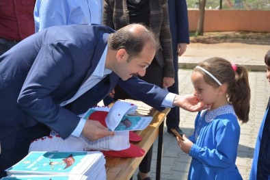 Uşak'ta Her Kalem Bir Çiçek Olacak