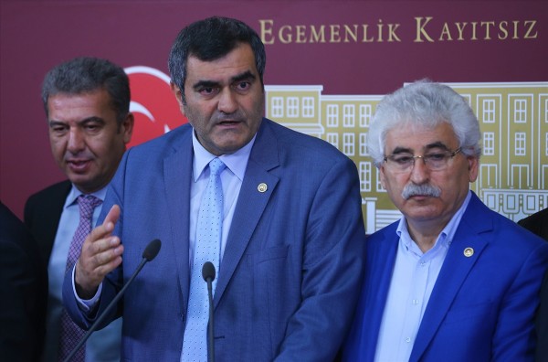 CHP'li milletvekillerinden açlık grevi tepkisi