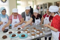 ENGELLİ ÇOCUK - Edirne'de Engelli Ailelerine Pasta Dersi