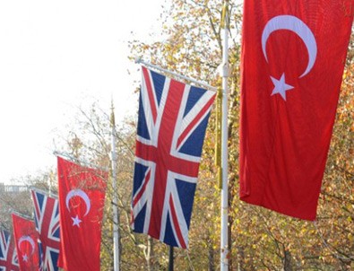 İngiltere'den Türkiye'ye 'YPG' desteği!
