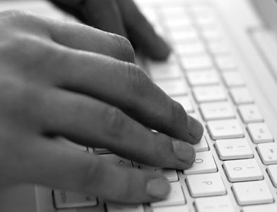 Korsan film yayana 'yavaş internet' cezası