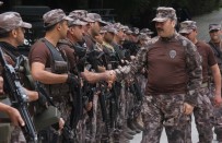HAREKAT POLİSİ - Özel Harekat Polisinin Film Gibi Terör Tatbikatı