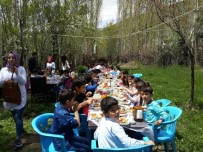 TAŞBAŞI KÖYÜ - Sınırdaki Öğrencilere Kır Gezisi