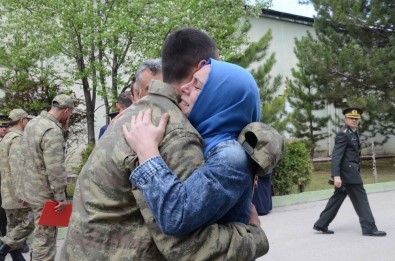 Sivas'ta Sözleşme Erler Yemin Etti