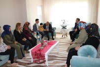 ŞÜPHELİ ARAÇ - Adıyaman KYK'dan Şehit Ailelerine Ziyaret