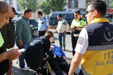 Düzce'de Meydana Gelen Kazada 2 Suriyeli Yaralandı