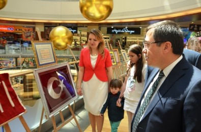 'Geçmişten Günümüze Geleneksel El Sanatları' Sergisi Açıldı