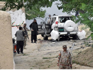 Pakistan'da bomba yüklü araçla saldırı! En az 25 ölü...