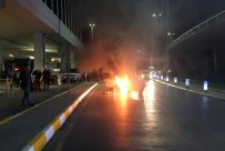 Atatürk Havalimanı'nda Lüks Araçta Yangın
