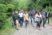 KAVAKLı - Üniversite Öğrencileri Tabiat Yürüyüşü Yaptı
