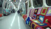 İstanbul metrosunda Anneler Günü sürprizi