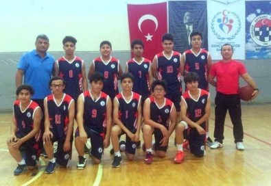Kozan'da Yıldızlar Basketbol Turnuvası