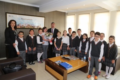 Niğde Belediye Başkanı Faruk Akdoğan'dan Öğrencilere Yerel Yönetimler Dersi
