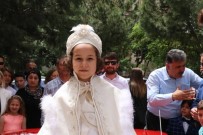 HAREKAT POLİSİ - Şehit Oğlunun Sünnet Düğünü İçin Bin Araçlık Konvoy