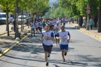 BEYKOZ BELEDİYESİ - Beykoz'da 2 Bin Sporcu 15 Temmuz Şehitleri İçin Koştu